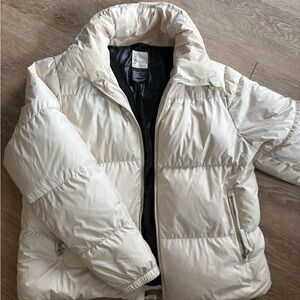 Vuori Hudson Insulated Jacket cream